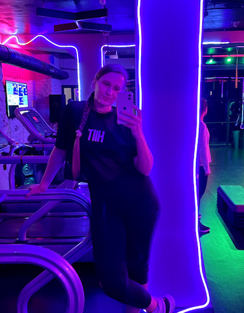 Настя ходит на бокс<br> по fitmost 